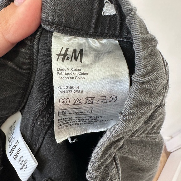 H&M Girl’s Black Pull On Jeggings & Denim - 4t - Picture 3 of 6